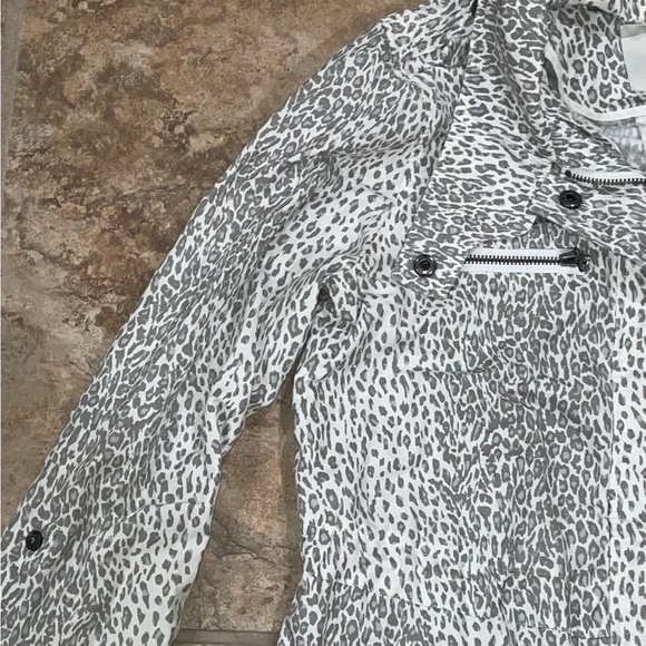 Joie Womens S White Gray Barker Jacket Leopard Print Windbreaker Zip Toggle Hood - Picture 6 of 9